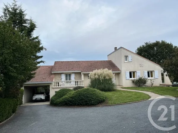 Maison 6 pièces 202 m²