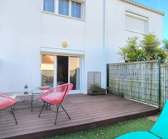 Maison 80m2 avec extérieur aménagé
