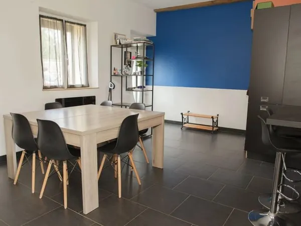 Jolie maison rénovée, à 10 min de Nogent/ Seine, habitable de suite