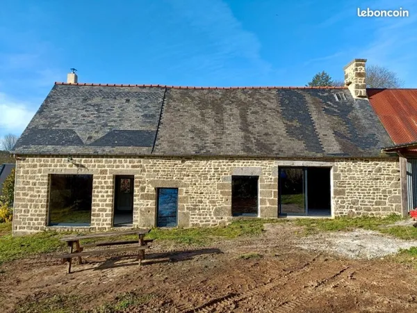 Longère normande avec 8 hectares