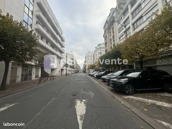 Local commercial 48 m²