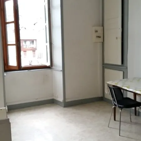 Appartement de 35m2 en vente 33000 EUR à Tulle (19)