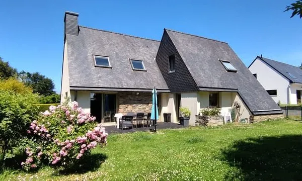 Maison Saint Quay Perros 5 pièce(s) 120 m2