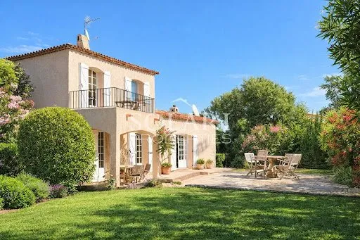 Villa 6 pièces 115 m²
