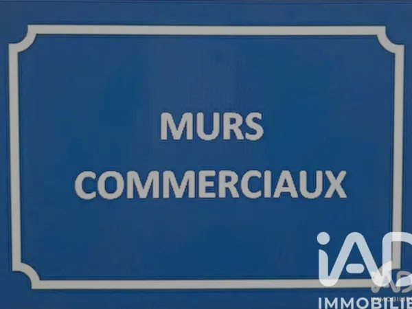 Local commercial 181 m²