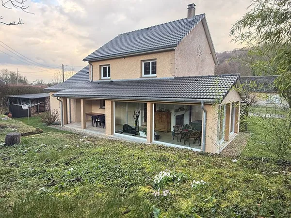 Maison Haraucourt 9 pièce(s) 180 m2