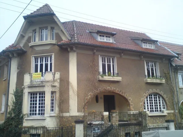 Maison 6 pièces 212 m²