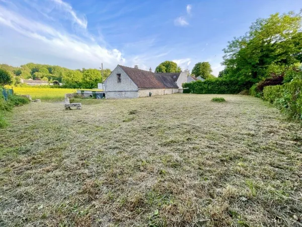 Terrain constructible 584 m²