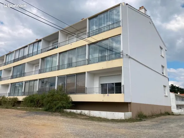 Bel APPARTEMENT à 2 pas de la plage