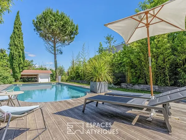 Maison ossature bois avec piscine et vue