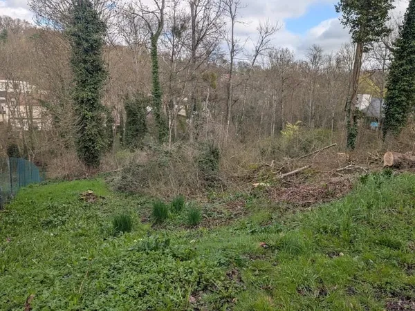 Terrain à bâtir, façade de 15.5 mètres