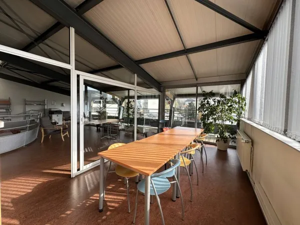 Loft 3 pièces 97 m²