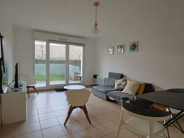 Appartement Saint Cyr Sur Loire 2 pièce(s) 55.80 m2