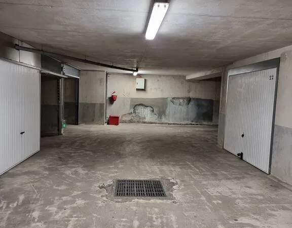 Stationnement Location Nice   150€