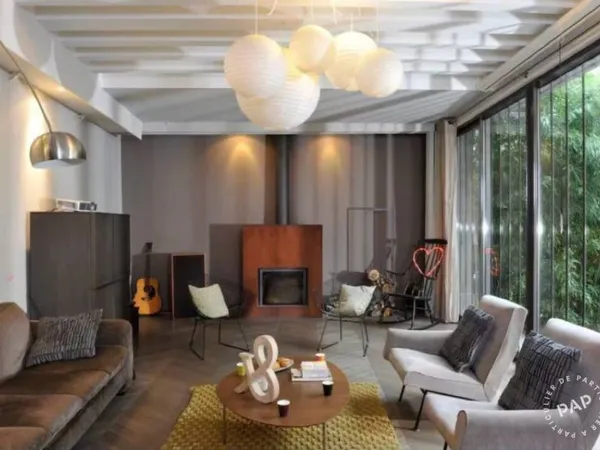 Maison 5 pièces 141 m²