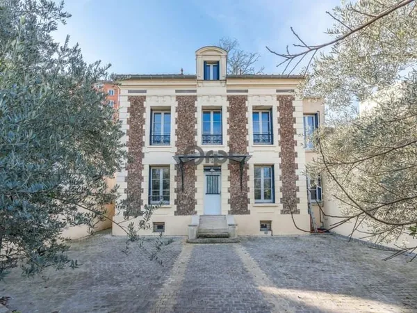 Maison de caractère - Joinville-le-Pont, face Marne