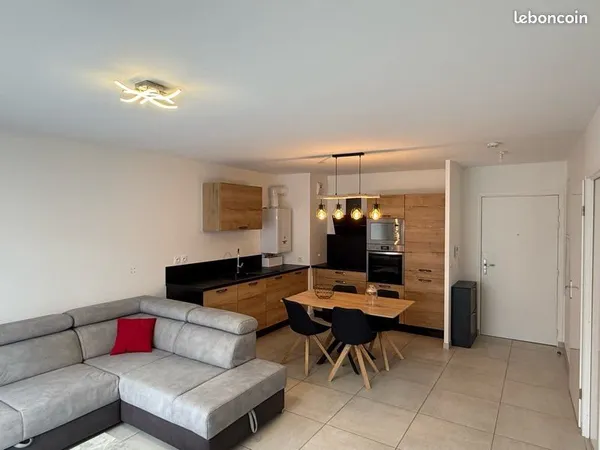 À louer - T2 meublé 45 m² - Centre-ville de Saint-Laurent-de-Mure