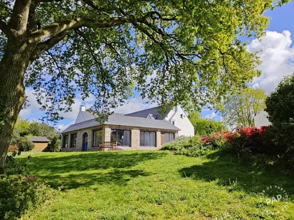 Immeuble 6 pièces 940 m²