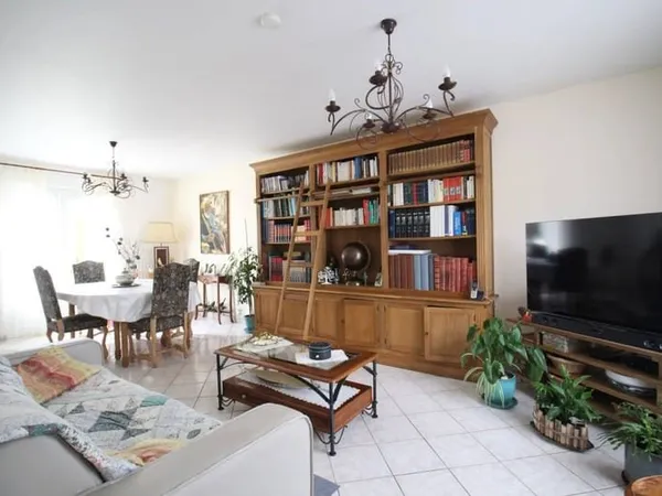 Maison 5 pièces 87 m²