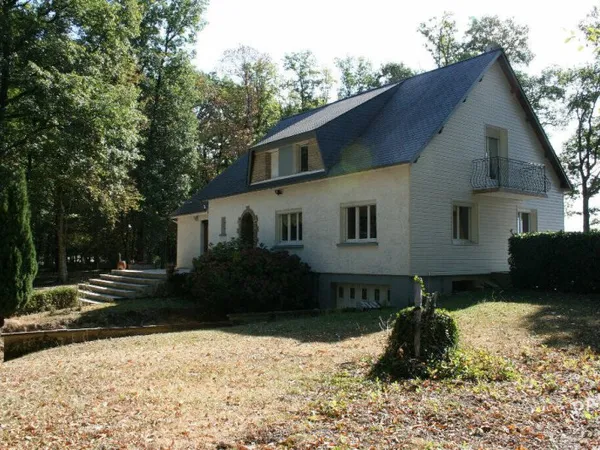 Maison 7 pièces 210 m²