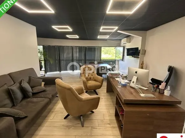 Bureaux 420 m²