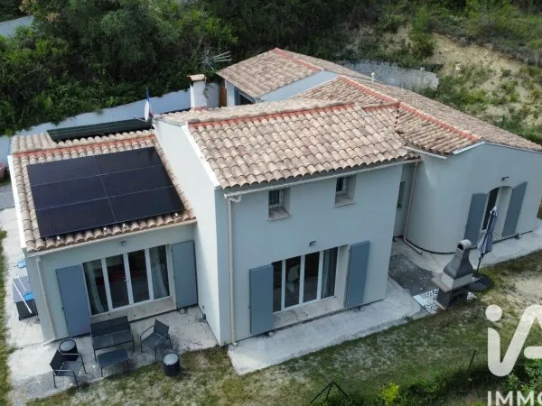 Maison 5 pièces 141 m²