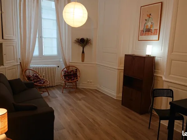 Studio meublé