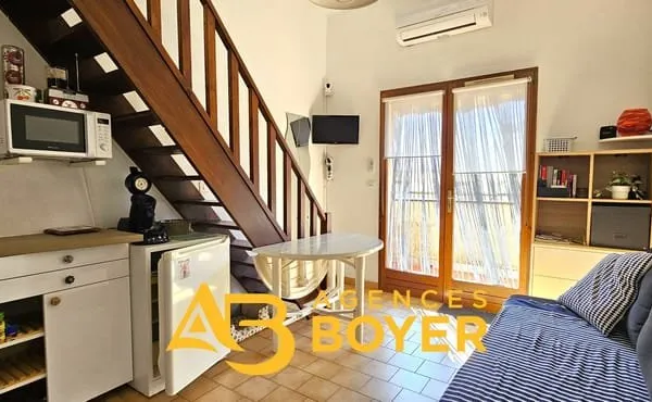 BANDOL - T2 MEZZANINE HYPER CENTRE PROCHE PLAGE