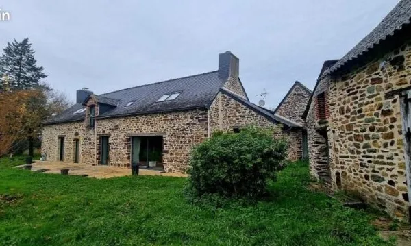 Maison 5 pièces 239 m²