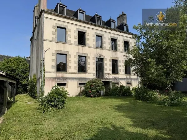 Hôtel particulier 13 pièces 300 m²