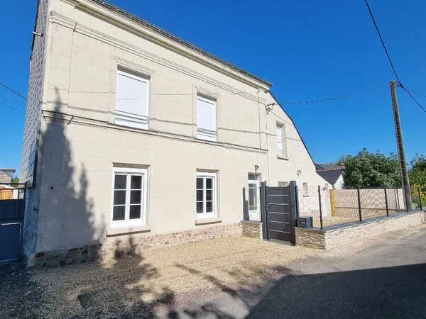 Maison T5 de 125m2 entièrement rénovée - SAUMUR Nord