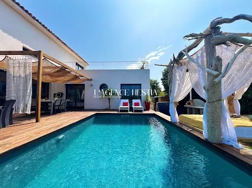 Villa 5 pièces 149 m²