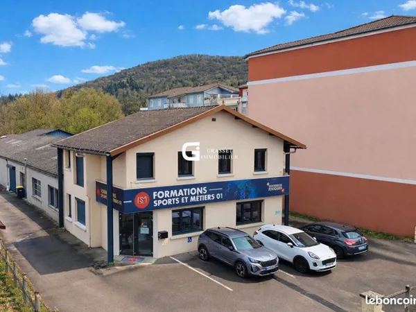 Bureaux 200 m² BELLIGNAT