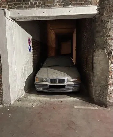 Place de parking rue de trévise