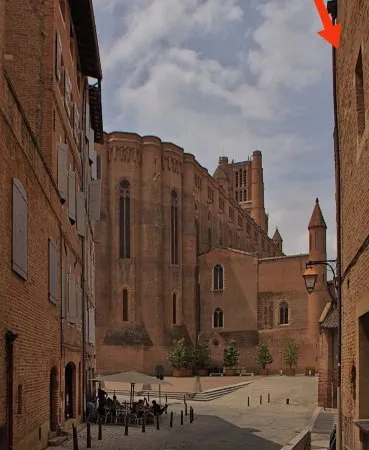 LOUE APPARTEMENT T2 ALBI PLEIN CENTRE AUX PIEDS DE LA CATHEDRALE