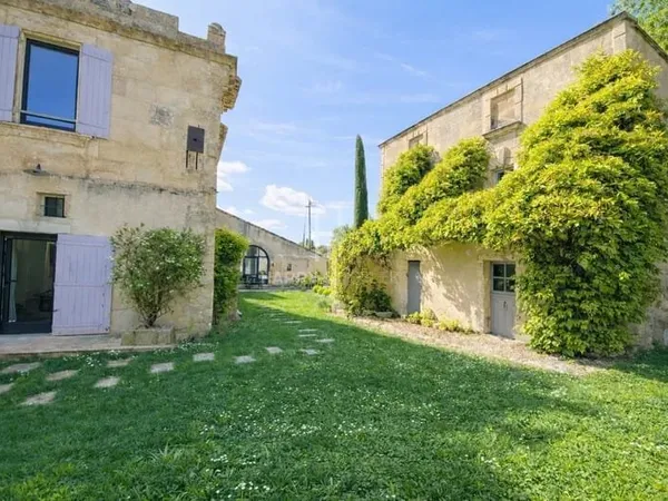 Mas voûté Alpilles Sud