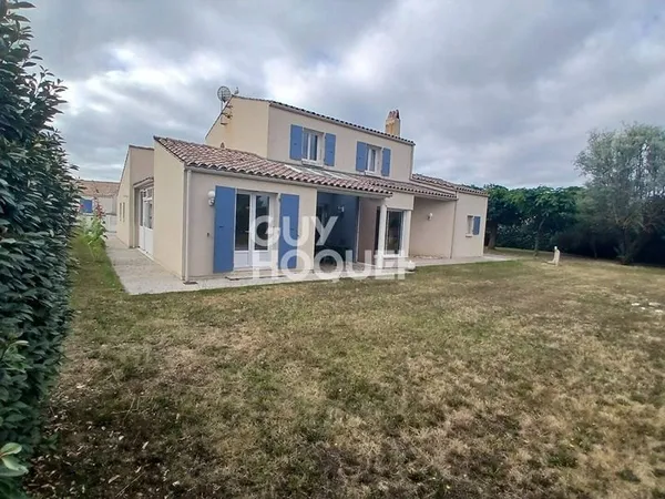 Maison 9 pièces 164 m²