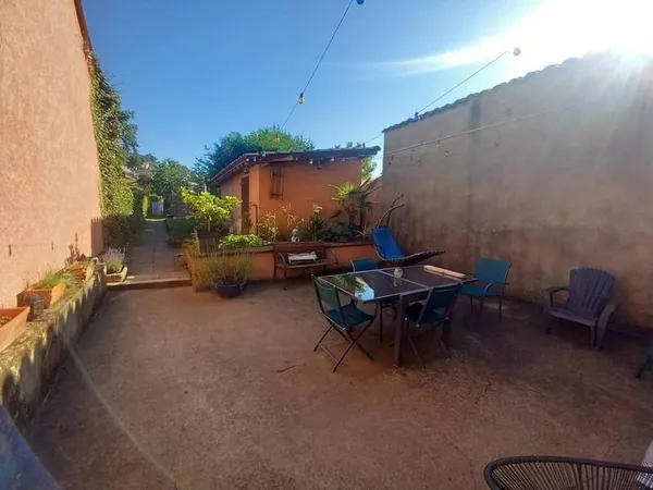 Immeuble 157 m²