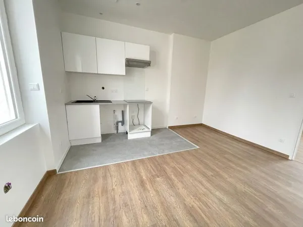 Appartement 2 chambres Dangé Centre