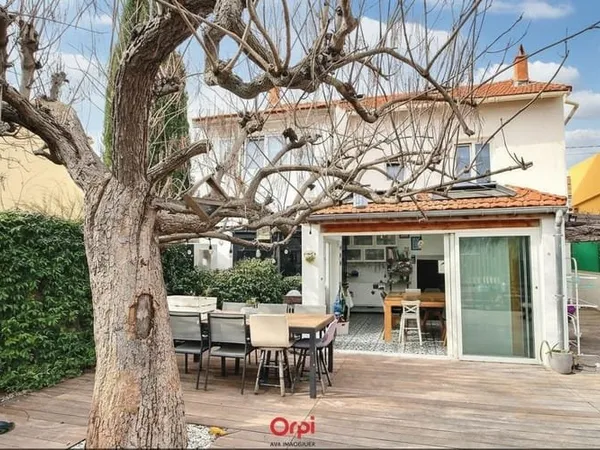 Maison 6 pièces 109 m²