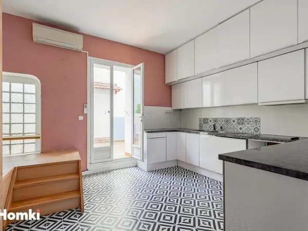 Maison de ville T4 de 77 m2 à Marseille 13004