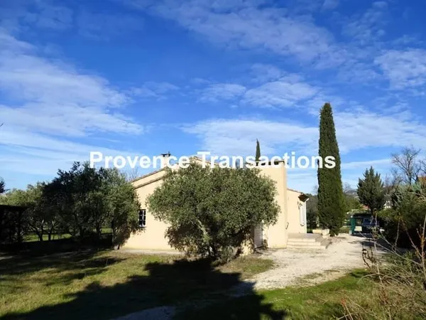 AUBIGNAN Villa de 95m² sur 1200m² de terrain