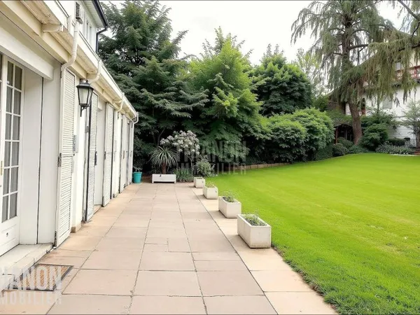 OPPORTUNITÉ UNIQUE : MAISON D'EXCEPTION 190 m2 – 5 CHAMBRES + STUDIO INDÉPENDANT !