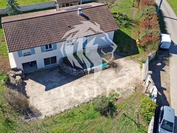 Maison individuelle de 177 m2 avec sous-sol complet Saint-