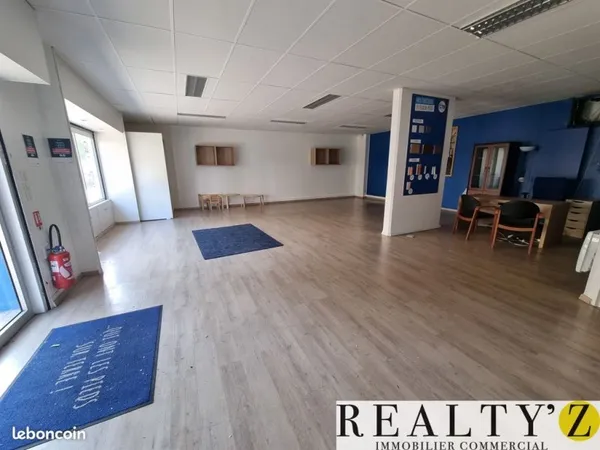 Local commercial 91 m²