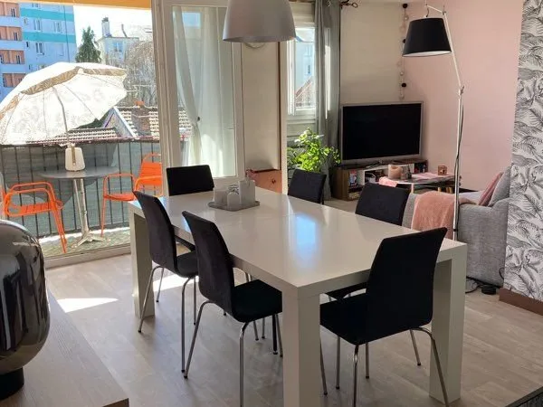 Appartement T3 lumineux et traversant