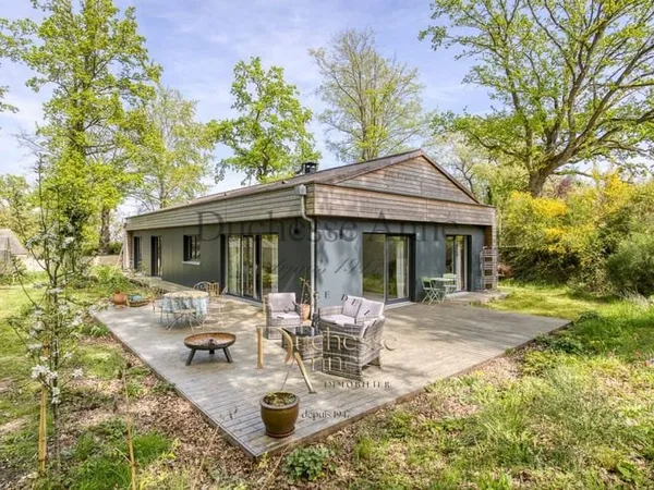 Maison de plain-pied 5 pièces 133 m²
