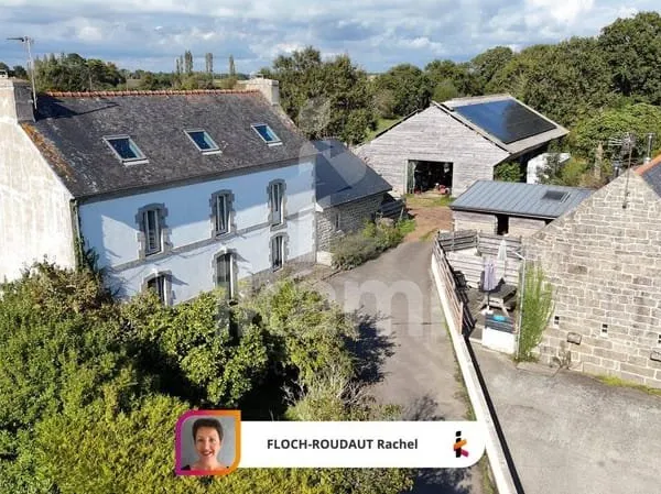 Maison 9 pièces 260 m²