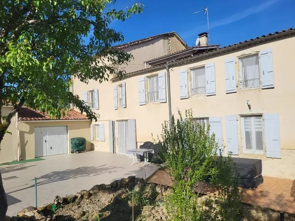 Maison 6 pièces 190 m²