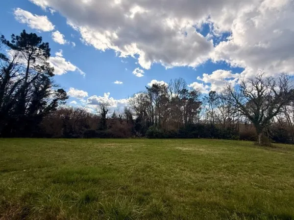 Terrain 2118 m²
